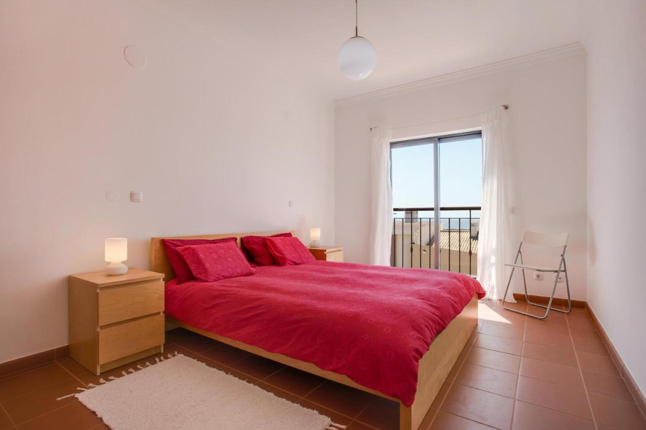 Meia Apartment